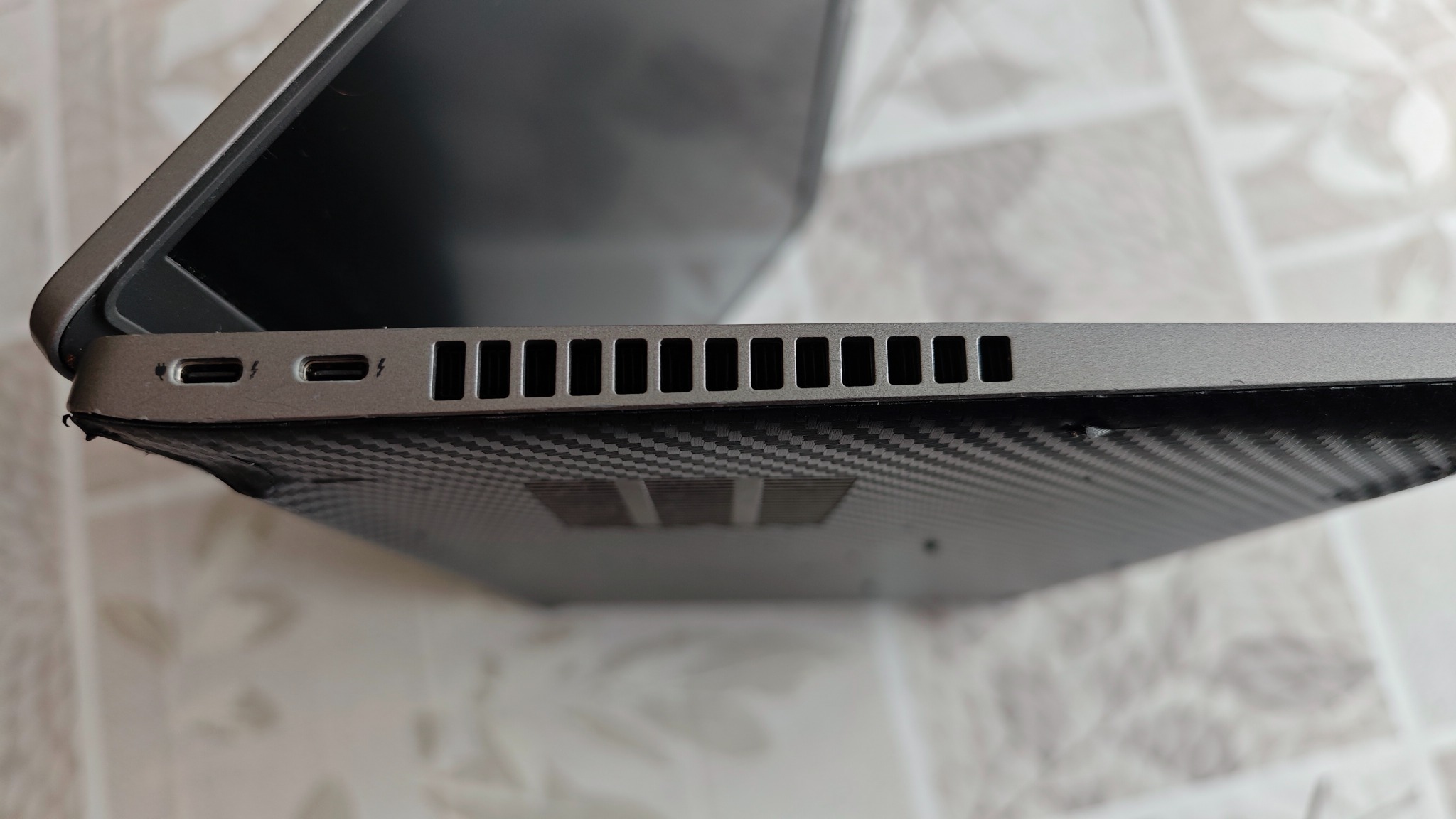 Dell Latitude 5420 – connectique gauche